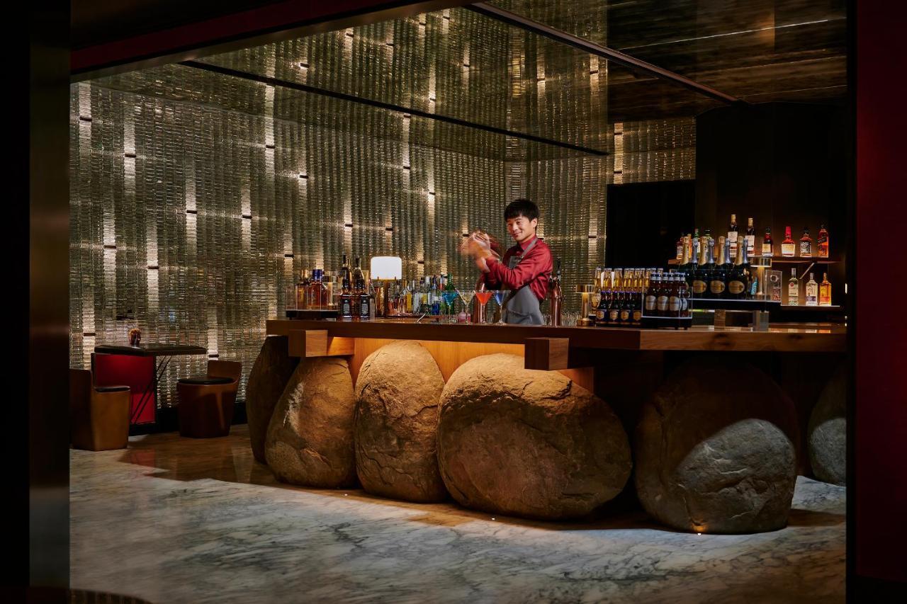 Mumian Beijing Daxing International Airport, Part Of Hyatt Hotel Ngoại thất bức ảnh The bar at the hotel